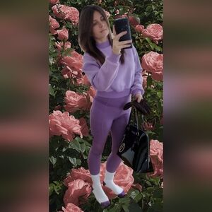 Women's Posh Posh Medium bubble cropped crewneck purple violet lilac